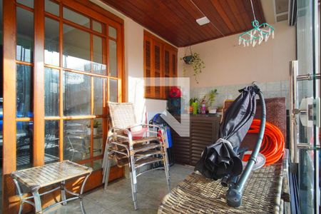 Casa à venda com 200m², 3 quartos e 3 vagasEspaço Gourmet