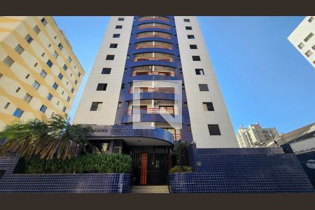 Apartamento à venda com 51m², 1 quarto e 1 vaga Apartamento à venda com 51m², 1 quarto e 1 vagaFachada