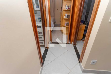 Corredor  de apartamento à venda com 2 quartos, 66m² em Centro, Diadema
