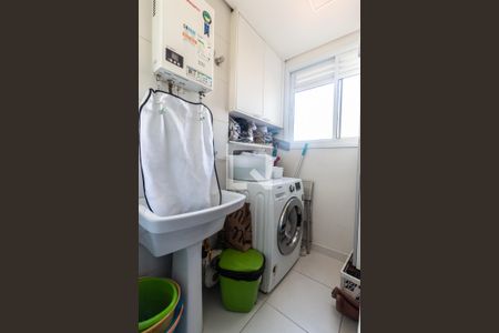 Apartamento à venda com 65m², 2 quartos e 2 vagasÁrea de serviço