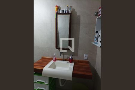 Casa à venda com 89m², 3 quartos e 1 vagaBanheiro 3