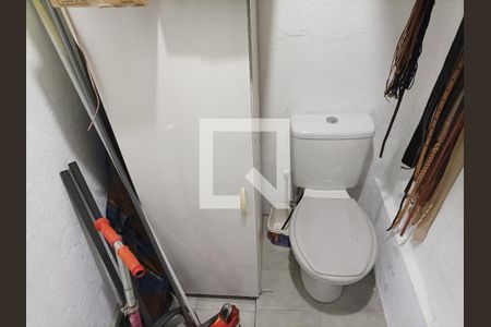 Casa à venda com 89m², 3 quartos e 1 vagaBanheiro 1