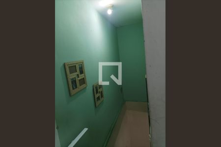 Casa à venda com 89m², 3 quartos e 1 vagaEscada quartos