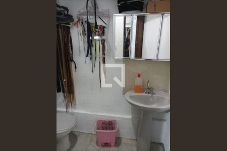 Casa à venda com 89m², 3 quartos e 1 vagaBanheiro 1