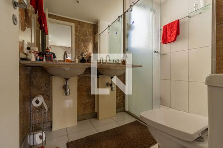 Apartamento à venda com 129m², 3 quartos e 2 vagasBanheiro da Suíte