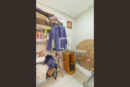 Apartamento à venda com 129m², 3 quartos e 2 vagasQuarto de Serviço