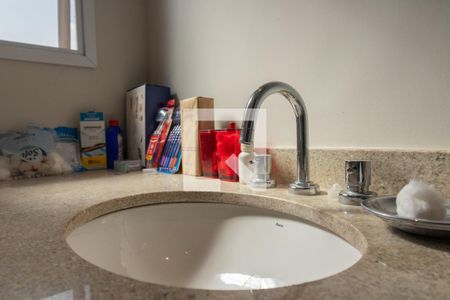 Apartamento à venda com 129m², 3 quartos e 2 vagasBanheiro da Suíte 2