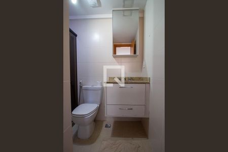 Apartamento à venda com 70m², 2 quartos e 1 vaga Apartamento à venda com 70m², 2 quartos e 1 vagaBanheiro da Suíte