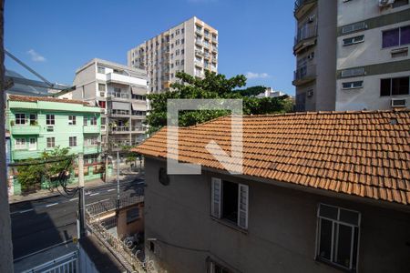 Apartamento à venda com 70m², 2 quartos e 1 vaga Apartamento à venda com 70m², 2 quartos e 1 vagaVista da Suíte