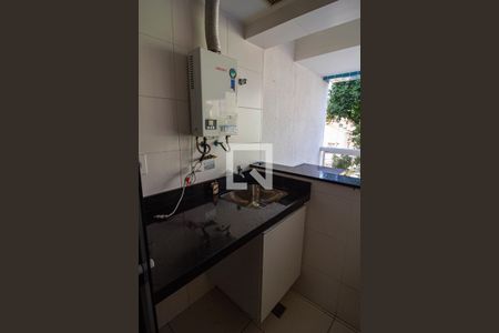 Apartamento à venda com 70m², 2 quartos e 1 vaga Apartamento à venda com 70m², 2 quartos e 1 vagaÁrea de Serviço