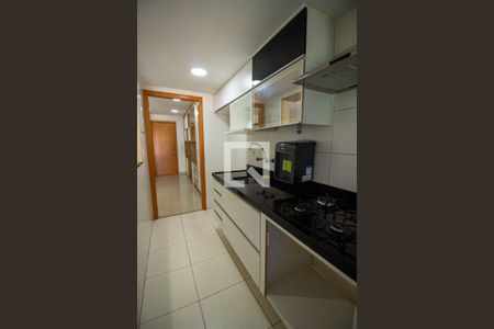 Apartamento à venda com 70m², 2 quartos e 1 vaga Apartamento à venda com 70m², 2 quartos e 1 vagaCozinha