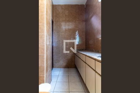 Apartamento à venda com 162m², 3 quartos e sem vagaBanheiro da Suíte