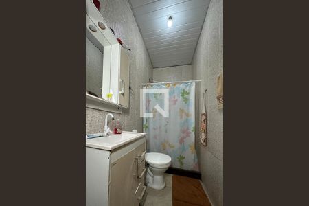 Casa à venda com 160m², 6 quartos e 3 vagasBanheiro 1 casa 1