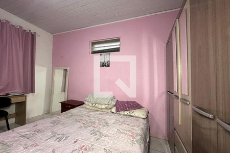 Casa à venda com 160m², 6 quartos e 3 vagasQuarto 2 casa 1