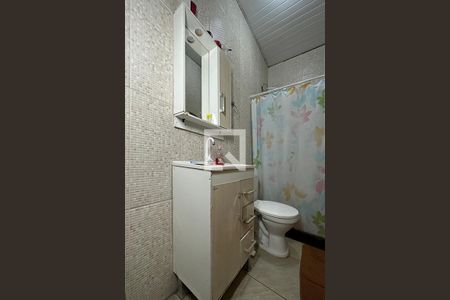 Casa à venda com 160m², 6 quartos e 3 vagasBanheiro 1 casa 1