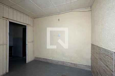 Casa à venda com 160m², 6 quartos e 3 vagasQuarto 5 casa 2