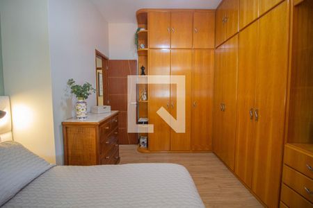 Apartamento à venda com 140m², 3 quartos e 2 vagas Apartamento à venda com 140m², 3 quartos e 2 vagasSuíte