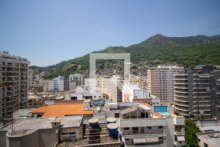 Apartamento à venda com 140m², 3 quartos e 2 vagas Apartamento à venda com 140m², 3 quartos e 2 vagasVista da Área de Serviço