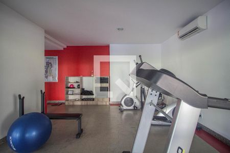 Apartamento à venda com 140m², 3 quartos e 2 vagas Apartamento à venda com 140m², 3 quartos e 2 vagasÁrea comum - Academia