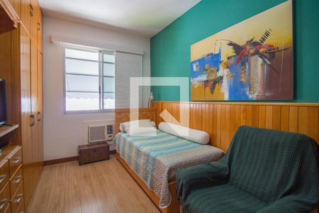 Apartamento à venda com 140m², 3 quartos e 2 vagas Apartamento à venda com 140m², 3 quartos e 2 vagasQuarto 2