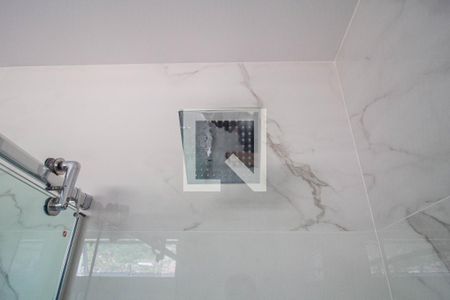 Apartamento à venda com 140m², 3 quartos e 2 vagas Apartamento à venda com 140m², 3 quartos e 2 vagasBanheiro da Suíte