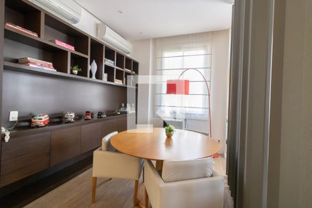 Apartamento à venda com 164m², 4 quartos e 2 vagas Apartamento à venda com 164m², 4 quartos e 2 vagasÁrea comum