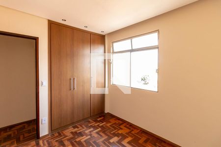 Quarto 2 de apartamento à venda com 2 quartos, 56m² em Lagoinha, Belo Horizonte