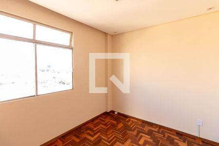 Quarto 2 de apartamento à venda com 2 quartos, 56m² em Lagoinha, Belo Horizonte