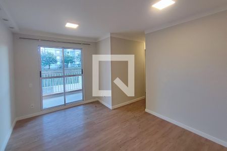 Sala de apartamento para alugar com 3 quartos, 61m² em Jardim Ipaussurama, Campinas