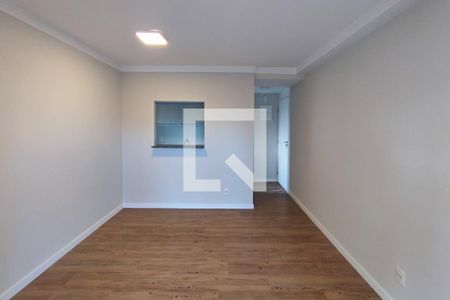 Sala de apartamento para alugar com 3 quartos, 61m² em Jardim Ipaussurama, Campinas