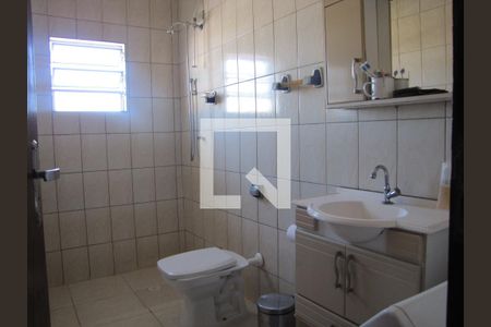 Casa à venda com 280m², 3 quartos e 3 vagasBanheiro 1