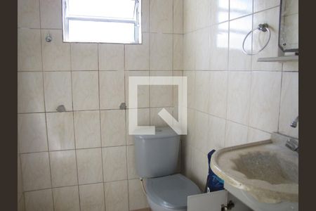 Casa à venda com 280m², 3 quartos e 3 vagasBanheiro casa 2