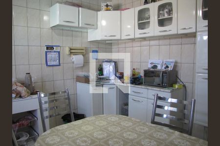 Casa à venda com 280m², 3 quartos e 3 vagasCozinha