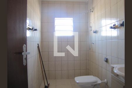 Casa à venda com 280m², 3 quartos e 3 vagasBanheiro 1