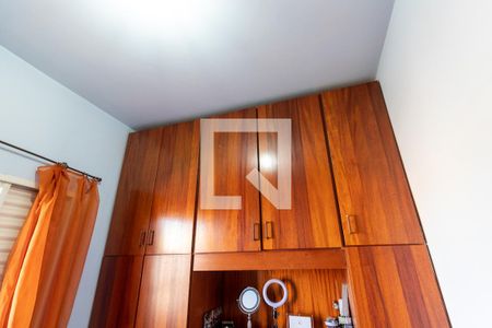 Casa à venda com 150m², 3 quartos e 2 vagasQuarto 2 - Armários