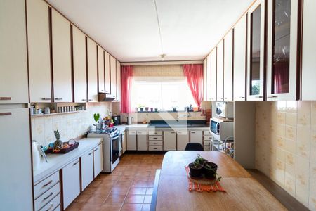 Casa à venda com 150m², 3 quartos e 2 vagasCozinha