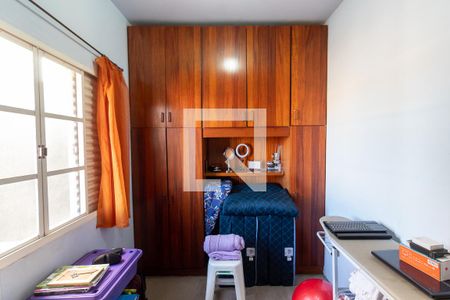 Casa à venda com 150m², 3 quartos e 2 vagasQuarto 2