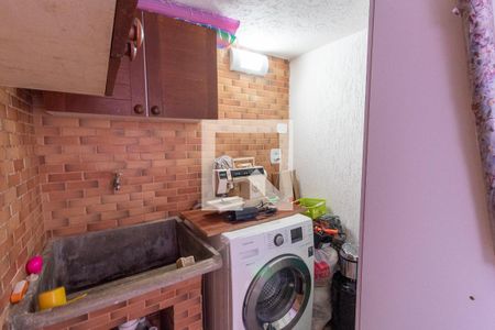 Casa à venda com 150m², 3 quartos e 2 vagasLavanderia