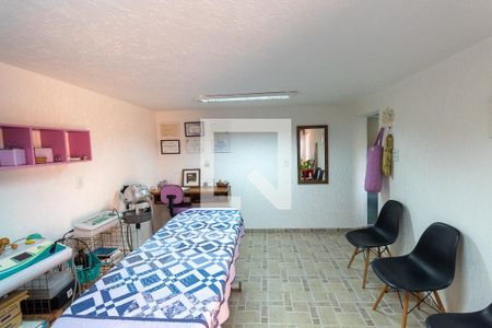 Casa à venda com 150m², 3 quartos e 2 vagasEscritório