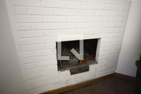 Casa à venda com 260m², 3 quartos e 3 vagasQuarto Fundos