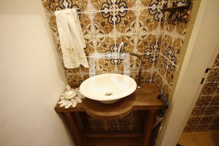 Casa à venda com 260m², 3 quartos e 3 vagasLavabo