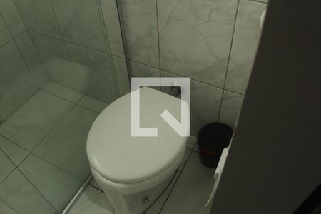 Casa à venda com 180m², 4 quartos e 3 vagasBanheiro