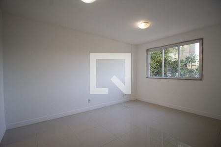 Suíte de apartamento para alugar com 2 quartos, 90m² em Recreio dos Bandeirantes, Rio de Janeiro