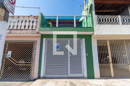 Casa à venda com 70m², 2 quartos e 1 vagaFachada