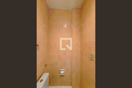 Apartamento para alugar com 90m², 2 quartos e 1 vaga Apartamento para alugar com 90m², 2 quartos e 1 vagaBanheiro de serviço