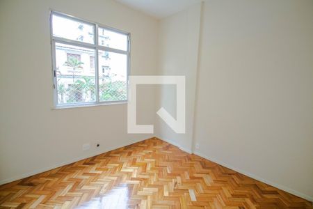 Quarto 1 de apartamento para alugar com 2 quartos, 95m² em Botafogo, Rio de Janeiro