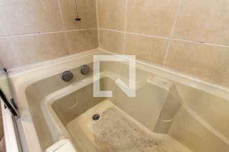 Apartamento para alugar com 52m², 1 quarto e 1 vaga Apartamento para alugar com 52m², 1 quarto e 1 vagaBanheiro da Suíte