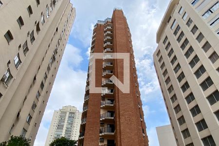Apartamento para alugar com 52m², 1 quarto e 1 vagaFachada