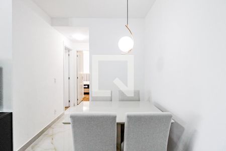 Sala de jantar de apartamento para alugar com 2 quartos, 72m² em Jardim Caravelas, São Paulo