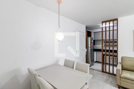 Sala de jantar de apartamento para alugar com 2 quartos, 72m² em Jardim Caravelas, São Paulo